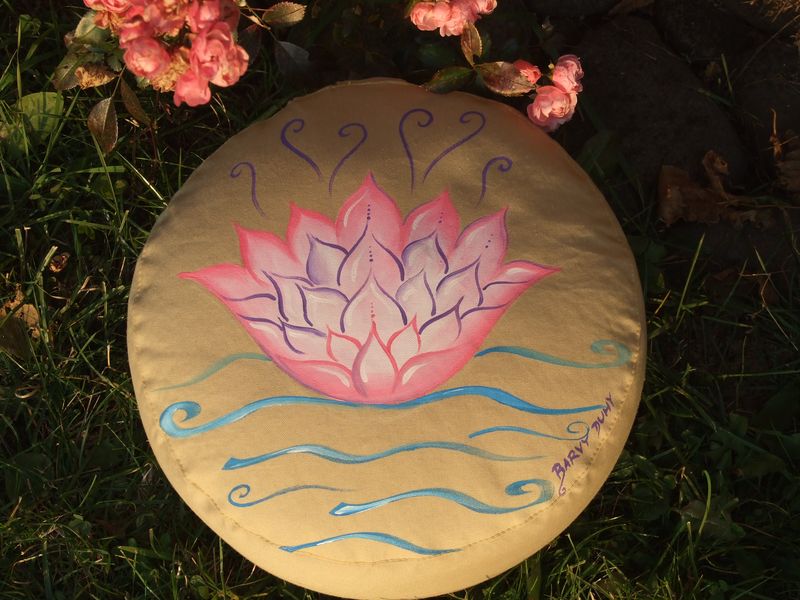 Lotos růžový meditační polštář