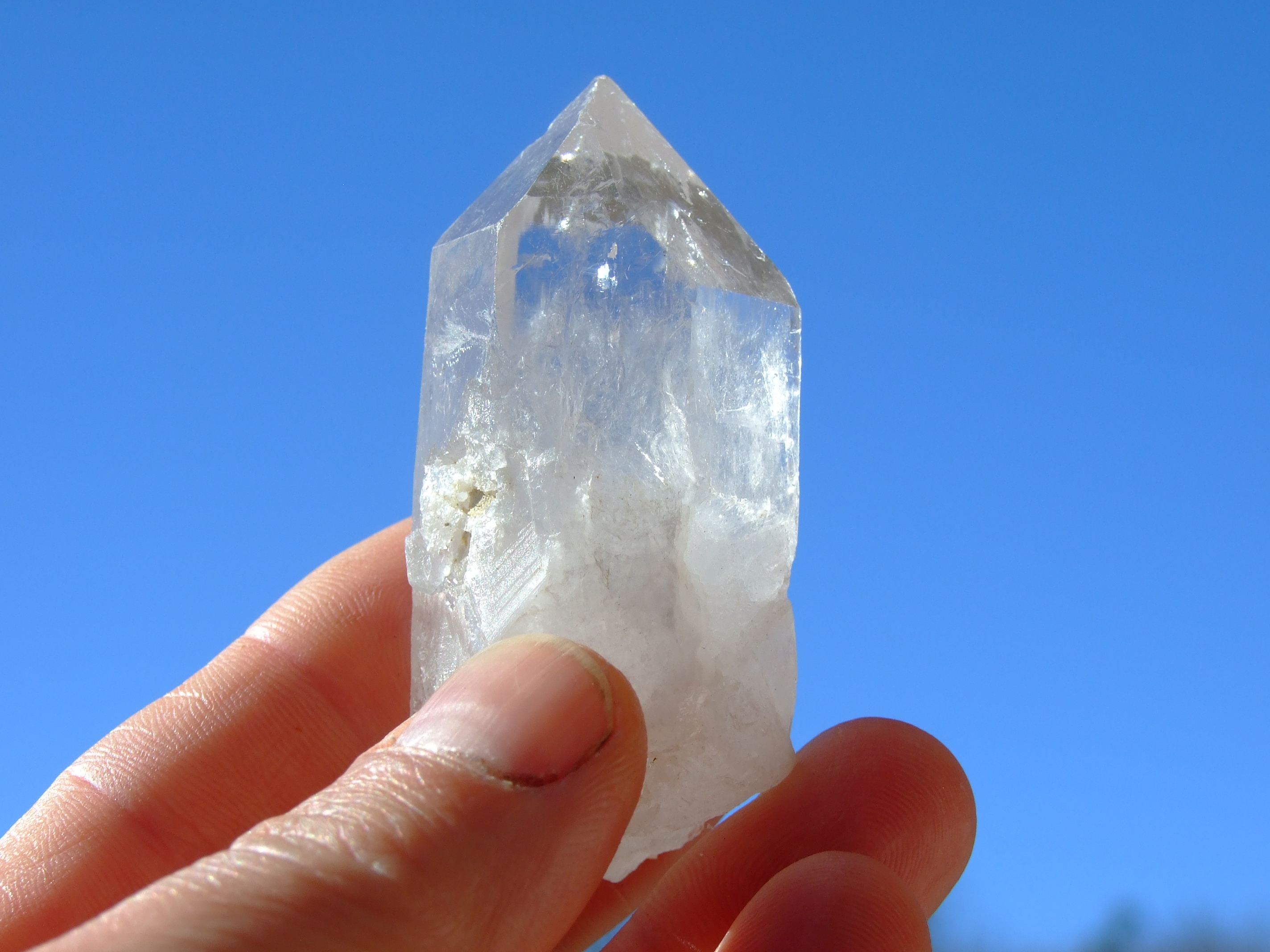 Krystal křišťálu 98g