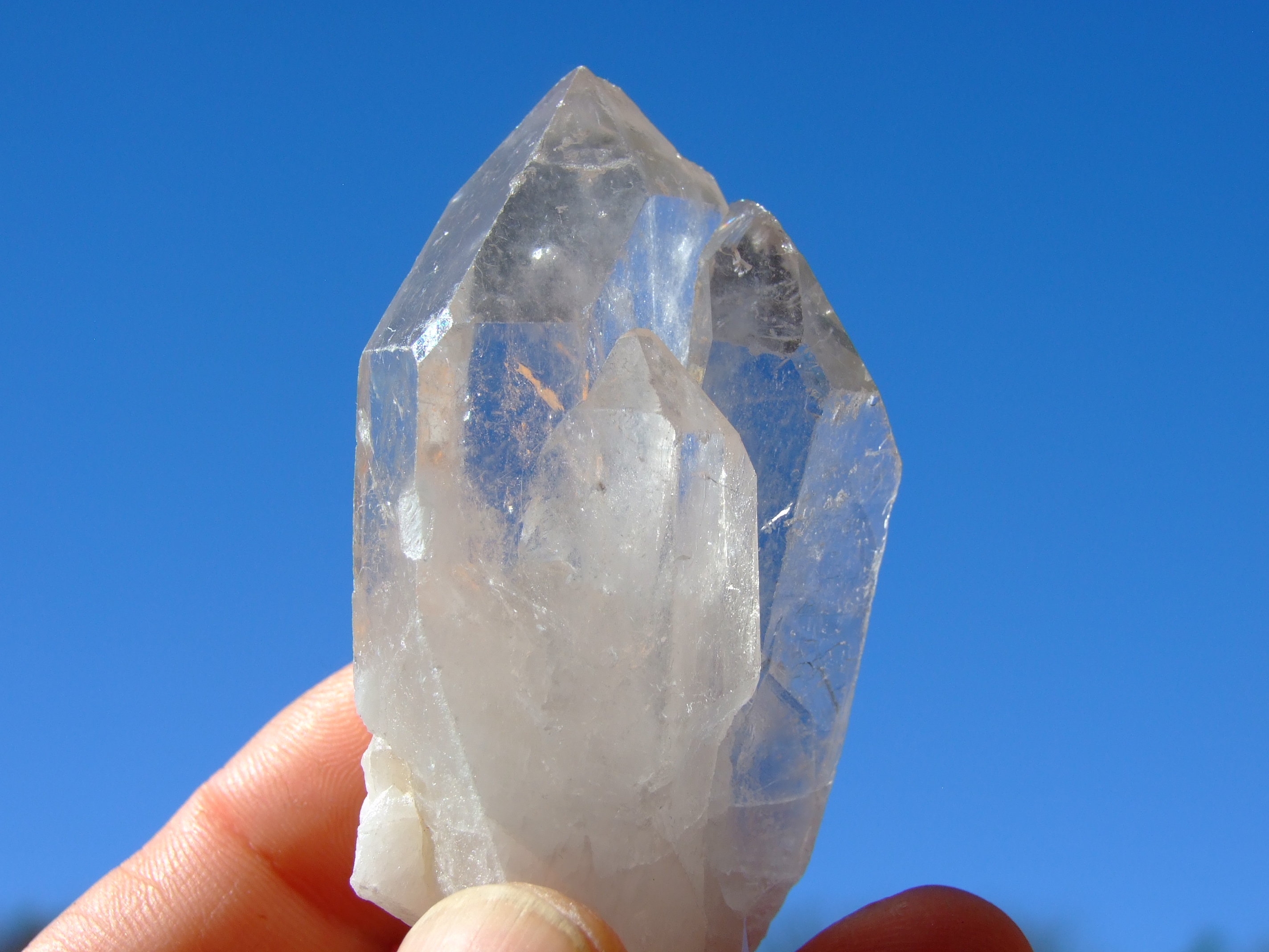 Krystal křišťálu 105g