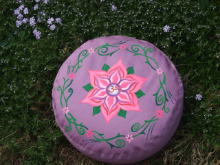 Meditační polštář šestikvět lila